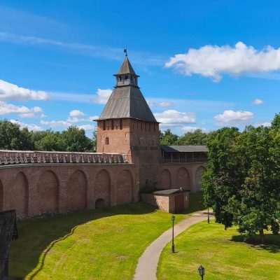 Новгородский Кремль / Novgorod Kremlin в июне — фото погоды (2026-06-29)