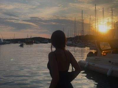 Vrsar, Croatien в августе — фото погоды (2025-08-25)
