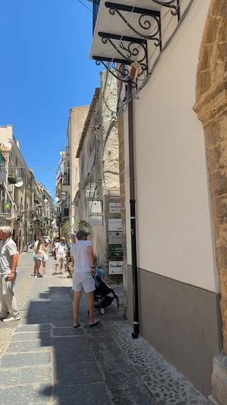 Lavatoio Medievale Di Cefalu в июле — фото погоды (2026-07-13)