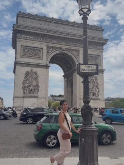 Arc de Triomphe, Paris в июле — фото погоды (2026-07-02)