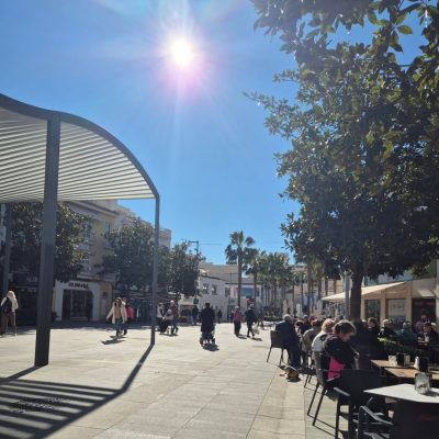 Torremolinos, Costa Del Sol, Andalusie, Spain — фото погоды в январе (2026-01-19)