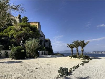 Île Sainte-Marguerite в октябре — фото погоды (2025-10-16)