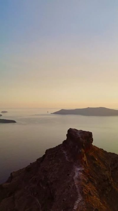 Skaros Rock в марте — фото погоды (2026-03-29)