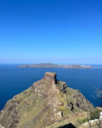 остров Санторини в апреле — фото погоды (2026-04-18)