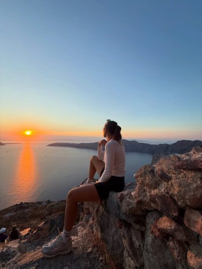 Skaros Rock в июле — фото погоды (2026-07-13)