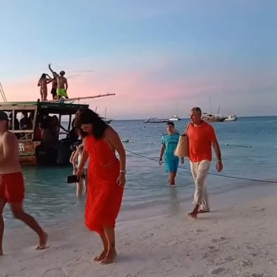 Zanzibar Kendwa Beach в декабре — фото погоды (2025-12-24)