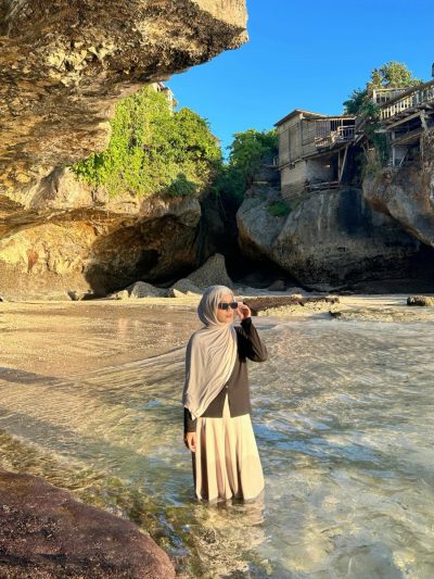 Suluban Beach, Bali в июне — фото погоды (2026-06-03)