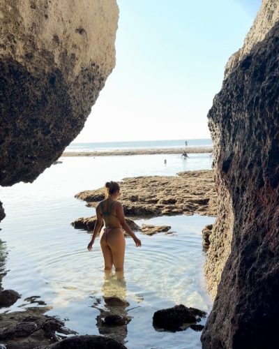Suluban Beach, Bali в июне — фото погоды (2026-06-15)