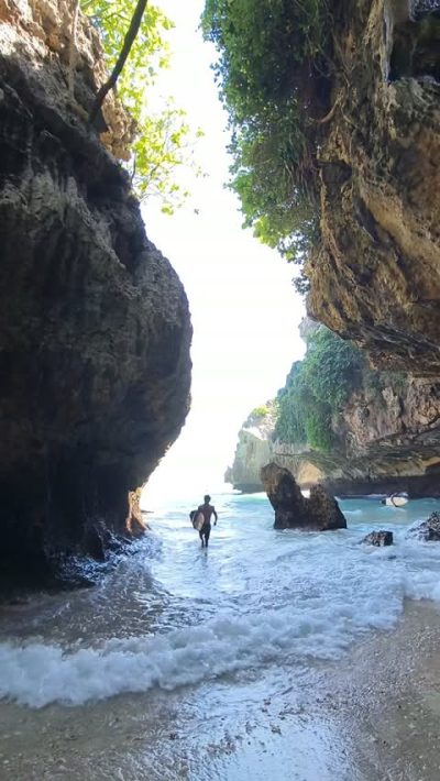 Suluban Beach, Bali в июне — фото погоды (2026-06-26)