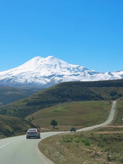 Elbrus Mountain в сентябре — фото погоды (2025-09-27)