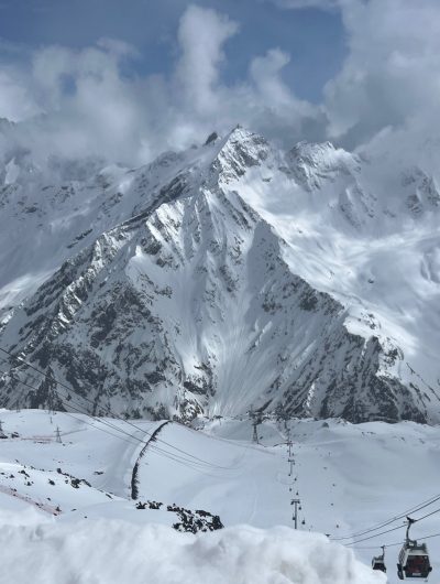 Elbrus Mountain в мае — фото погоды (2026-05-27)