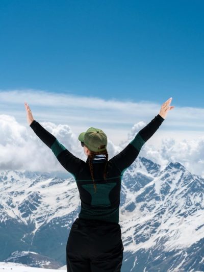 Elbrus Mountain в июле — фото погоды (2026-07-18)
