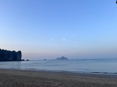 Centara Ao Nang Beach Resort & Spa Krabi — фото погоды в марте (2026-03-15)