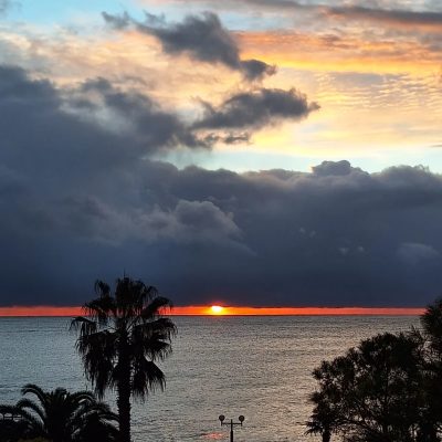 Gagra, Alex Beach Hotel — фото погоды в декабре (2025-12-30)