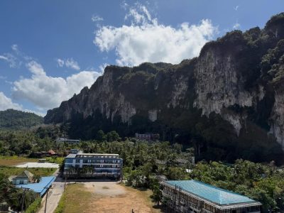 Sea Seeker Krabi Resort — фото погоды в феврале (2026-02-10)