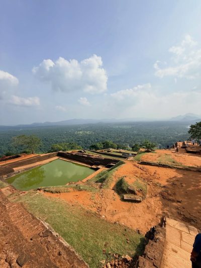 Sigriya, Sri Lanka в мае — фото погоды (2026-05-09)