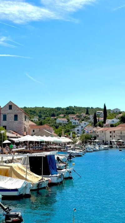 Maslinica,Otok Šolta в июне — фото погоды (2026-06-06)