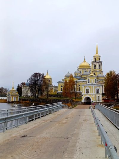 Осташков в октябре — фото погоды (2025-10-21)