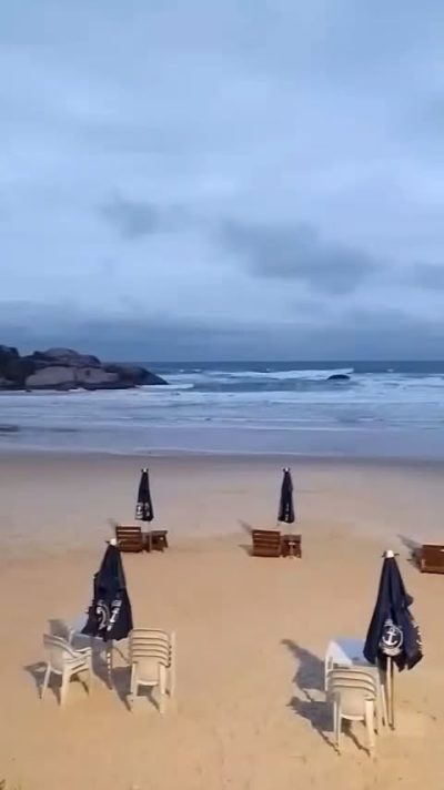 Praia Da Joaquina Florianópolis/sc в июне — фото погоды (2026-06-26)