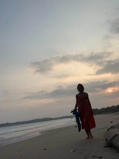 Mawella Beach в феврале — фото погоды (2026-02-27)