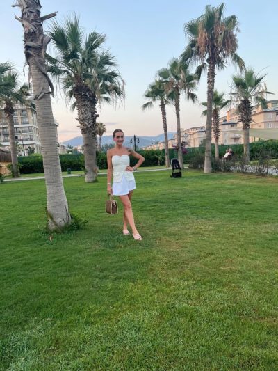 Konaklı, Antalya в июле — фото погоды (2026-07-17)