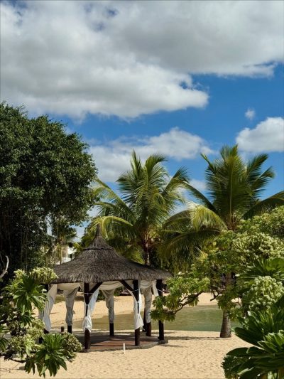 Le Morne BEACH в октябре — фото погоды (2025-10-20)