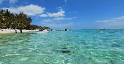 Le Morne BEACH в январе — фото погоды (2026-01-01)
