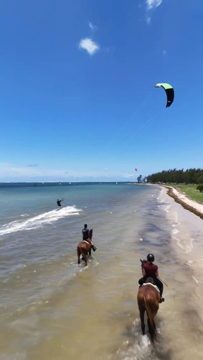 Le Morne BEACH в феврале — фото погоды (2026-02-22)