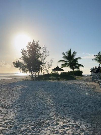 Hotel LUX* Belle Mare 5* Ile Maurice — фото погоды в мае (2026-05-23)