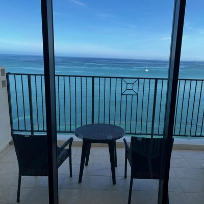 ホテルモントレ沖縄スパ＆リゾート（Hotel Monterey Okinawa Spa&Resort） — фото погоды в июле (2026-07-01)