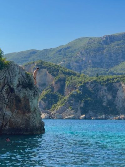 Corfu, Grecia в июле — фото погоды (2026-07-10)