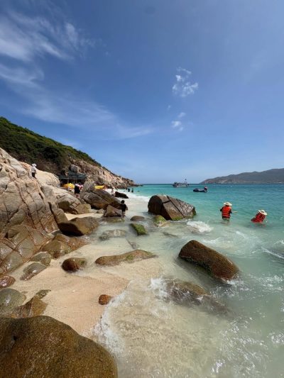 Bình Hưng Island в феврале — фото погоды (2026-02-20)