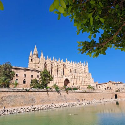 La Seu Cathedral Palma De Mallorca Spain — фото погоды в мае (2026-05-23)