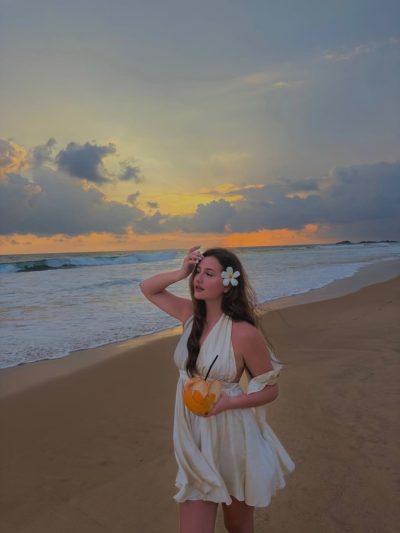 Hikkawadu Srilanka в апреле — фото погоды (2026-04-18)