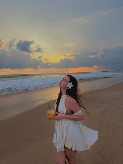 Hikkawadu Srilanka в апреле — фото погоды (2026-04-18)