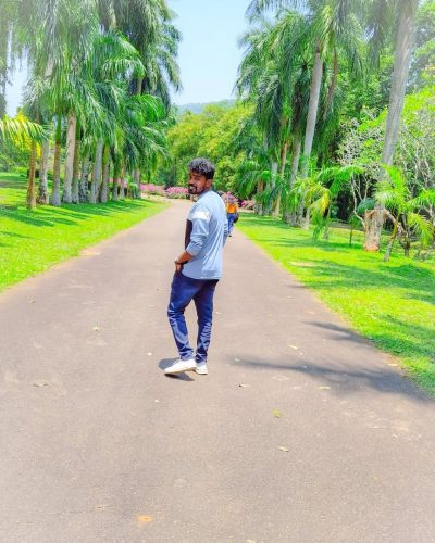 Kandy Peradeniya Royal Botanical Garden в апреле — фото погоды (2025-04-04)