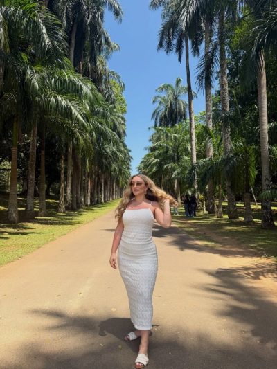 Kandy Peradeniya Royal Botanical Garden в апреле — фото погоды (2026-04-01)