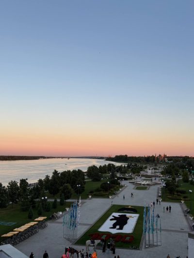 Стрелка И Волжская Набережная г. Ярославль в июле — фото погоды (2026-07-17)