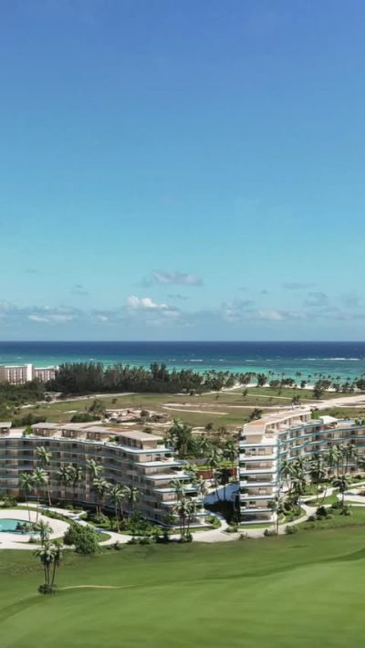 Juanillo Beach в сентябре — фото погоды (2025-09-16)