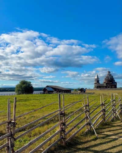 Кижи (остров) в августе — фото погоды (2025-08-27)