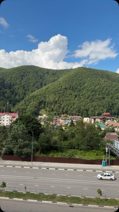 Сочи, Красная Поляна в июле — фото погоды (2026-07-18)