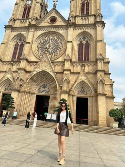 Sacred Heart Cathedral (Guangzhou) в марте — фото погоды (2026-03-25)