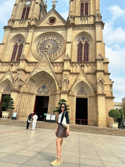 Sacred Heart Cathedral (Guangzhou) в марте — фото погоды (2026-03-25)