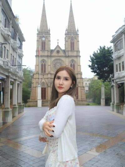Sacred Heart Cathedral (Guangzhou) в апреле — фото погоды (2026-04-07)