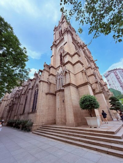 Sacred Heart Cathedral (Guangzhou) в июне — фото погоды (2026-06-11)