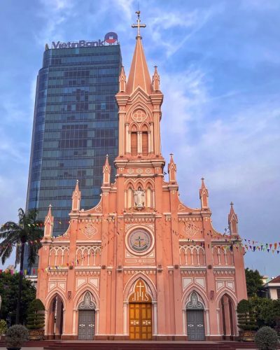 Danang Cathedral в июне — фото погоды (2026-06-25)