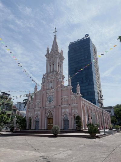 Danang Cathedral в июне — фото погоды (2026-06-27)