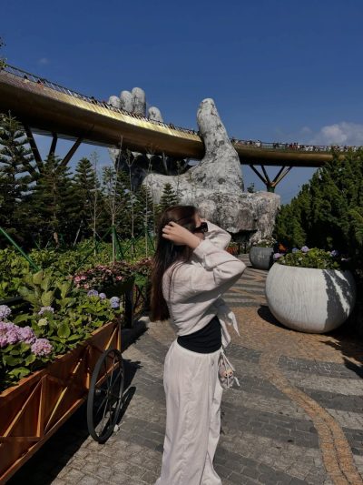 Ba Na Hills - Golden Bridge Sun World Da Nang Vietnam в июле — фото погоды (2026-07-18)