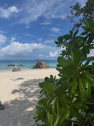 La Digue Island, Seychelles в марте — фото погоды (2026-03-05)