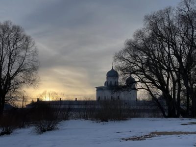 Юрьев Монастырь Великий Новгород в марте — фото погоды (2026-03-17)